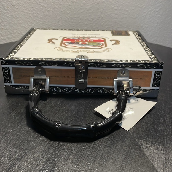 Unbranded cigar box 💼! - Picture 7 of 12